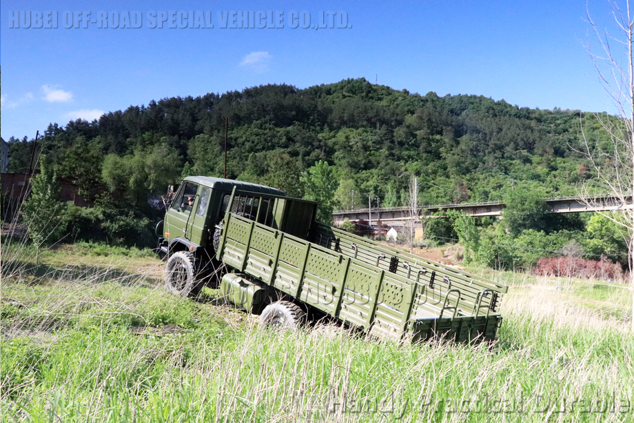 430AB923D1513FE5F1AE2138bb4d006