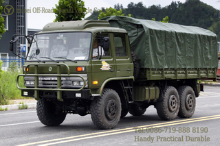 Dongfeng EQ2102N ລົດບັນທຸກສອງແຖວ off-road 6 * 6 ເຕັມ 153 ພະນັກງານການແຈກຢາຍສູງສອງແຖວ